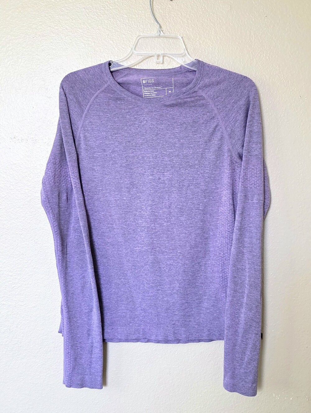 FIGS Womens Purple Seamless Long Sleeve Shirt - Size Medium